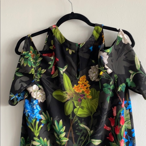 Lulu’s Floral Dress - Picture 2 of 2